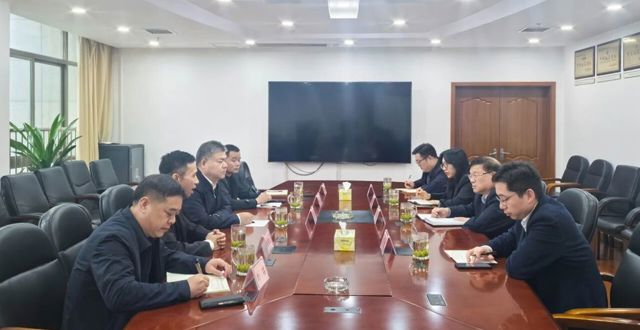 胡晓明带队赴长沙拜访湖南省茶业集团股份有限公司