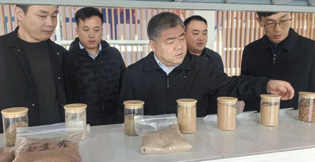 胡晓明带队赴山东、江苏开展招商引资活动