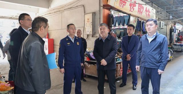 胡晓明 熊毅带队督导检查安全生产及防汛备汛工作